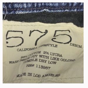 575 distressed straight jeans 31x33 💙 Men’s